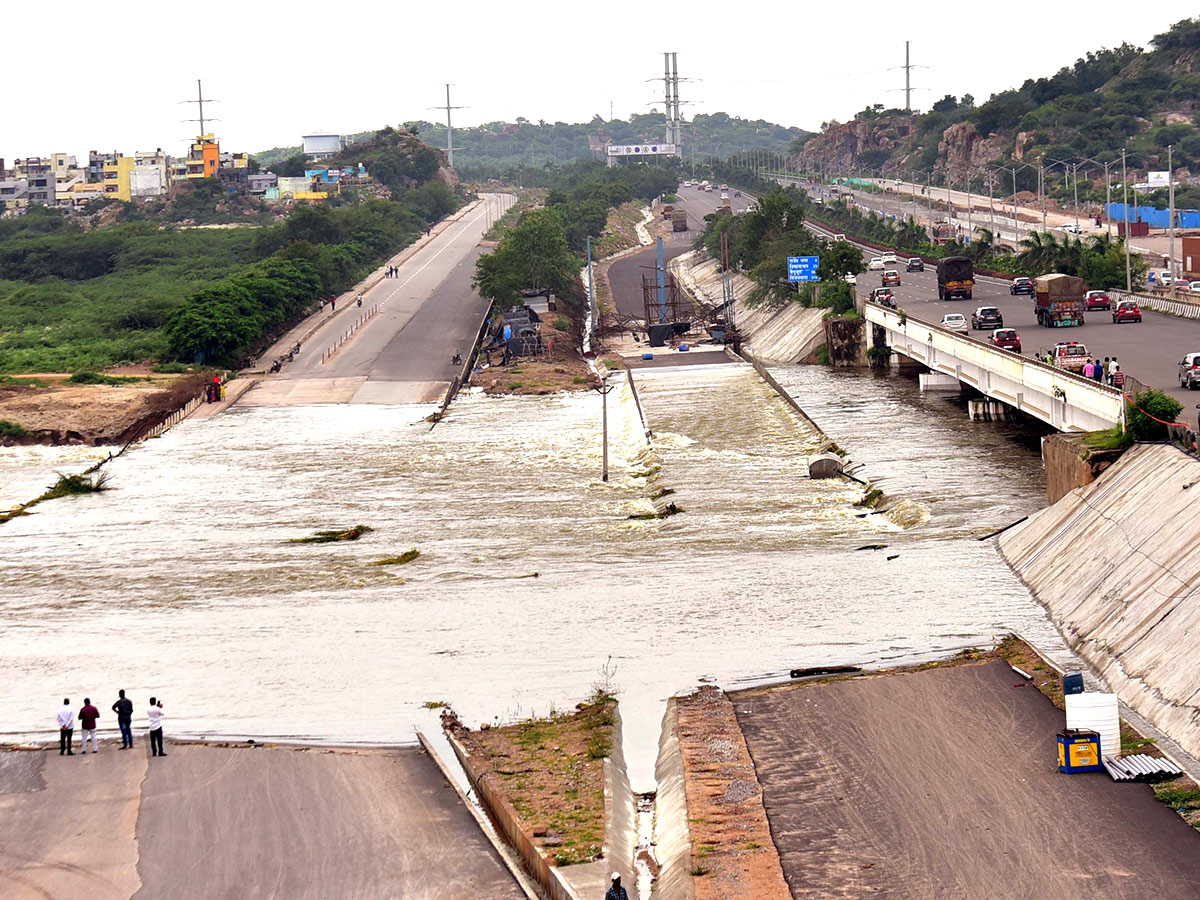 Hyderabad Musi Floods 2022 Destruction Photos - Sakshi38