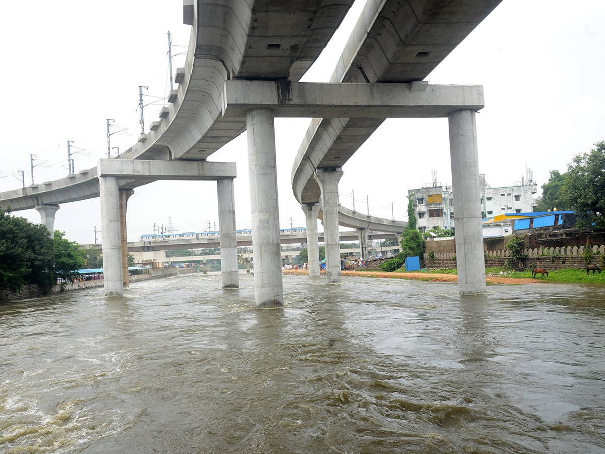 Hyderabad Musi Floods 2022 Destruction Photos - Sakshi6