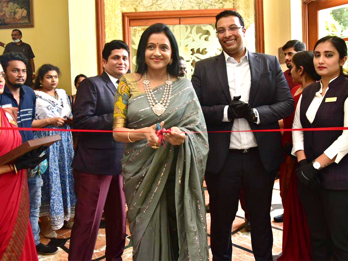 C Krishniah Chetty Group Of Jewellers Inaugurates Gold And Diamond Exhibition - Sakshi6