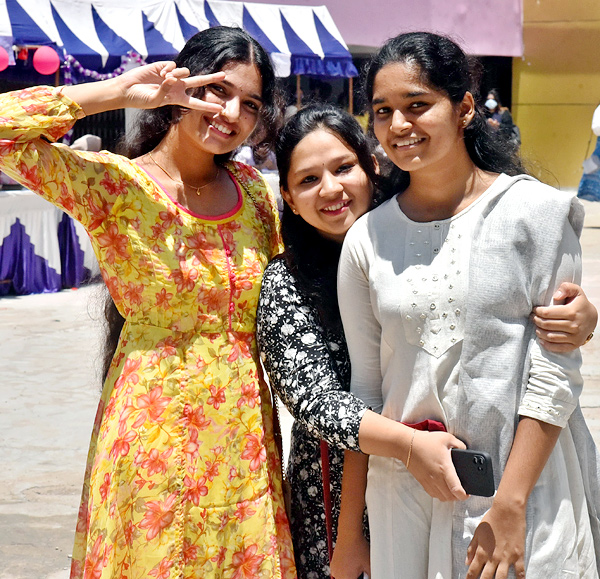 Villa Marie College Students Reminisced Old Memories - Sakshi23