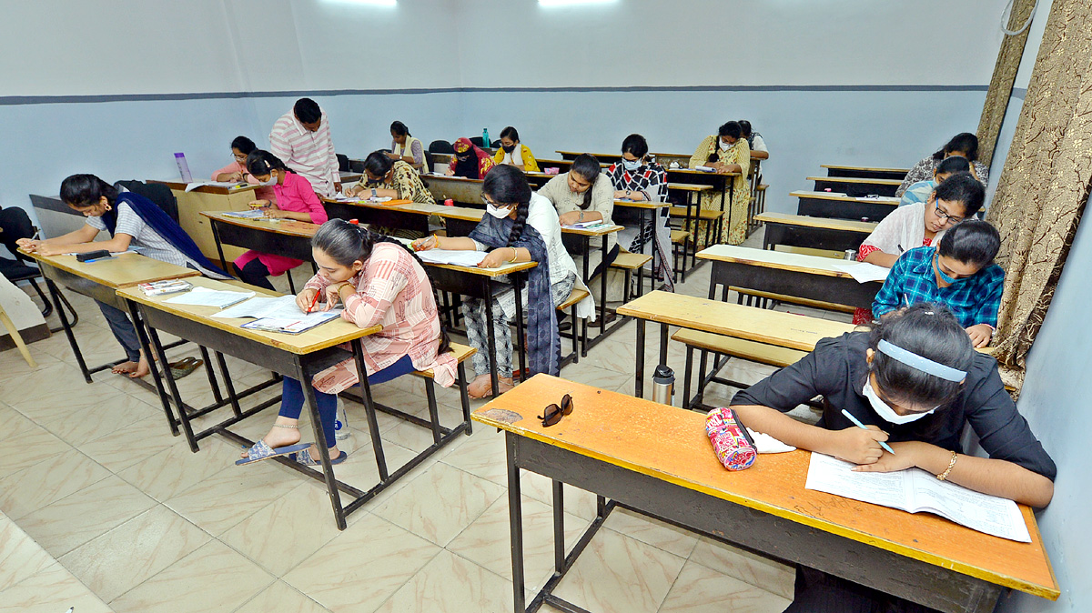 Sakshi NEET Mock Test In Andhra Pradesh - Sakshi31