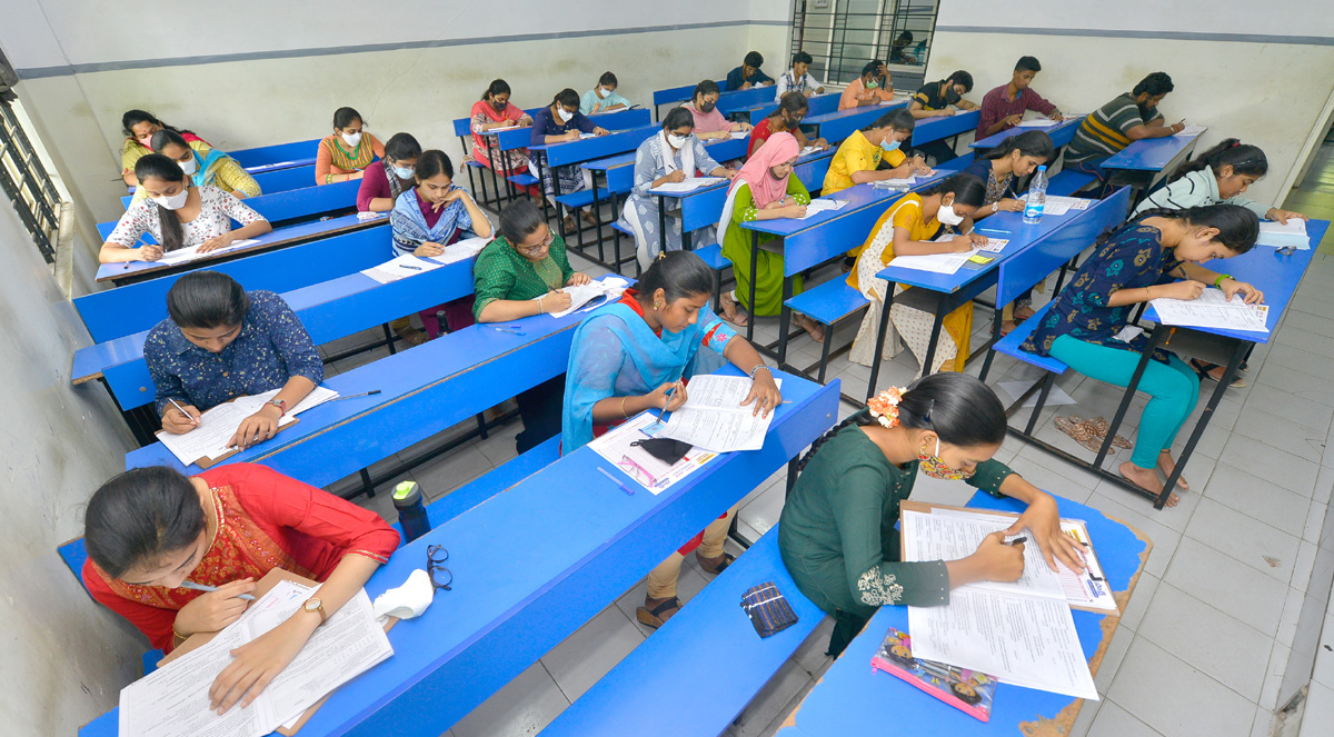 Sakshi NEET Mock Test In Andhra Pradesh - Sakshi11