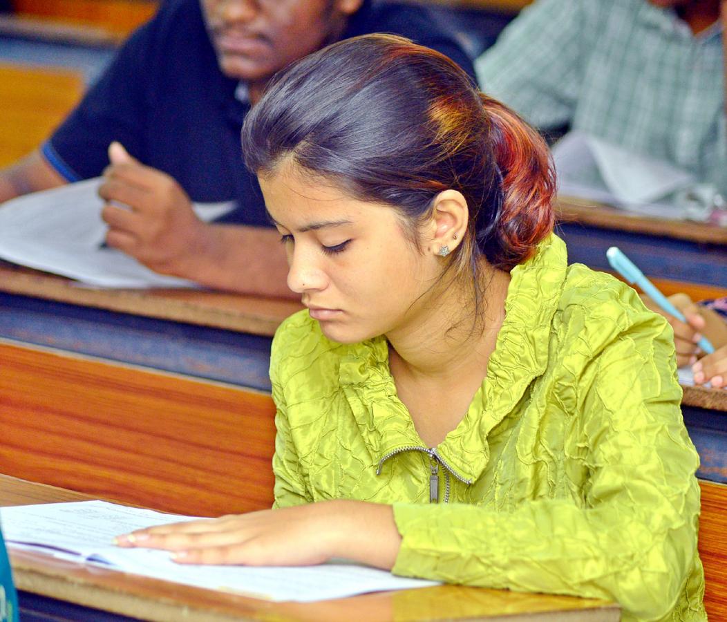 Sakshi NEET Mock Test In Andhra Pradesh - Sakshi30