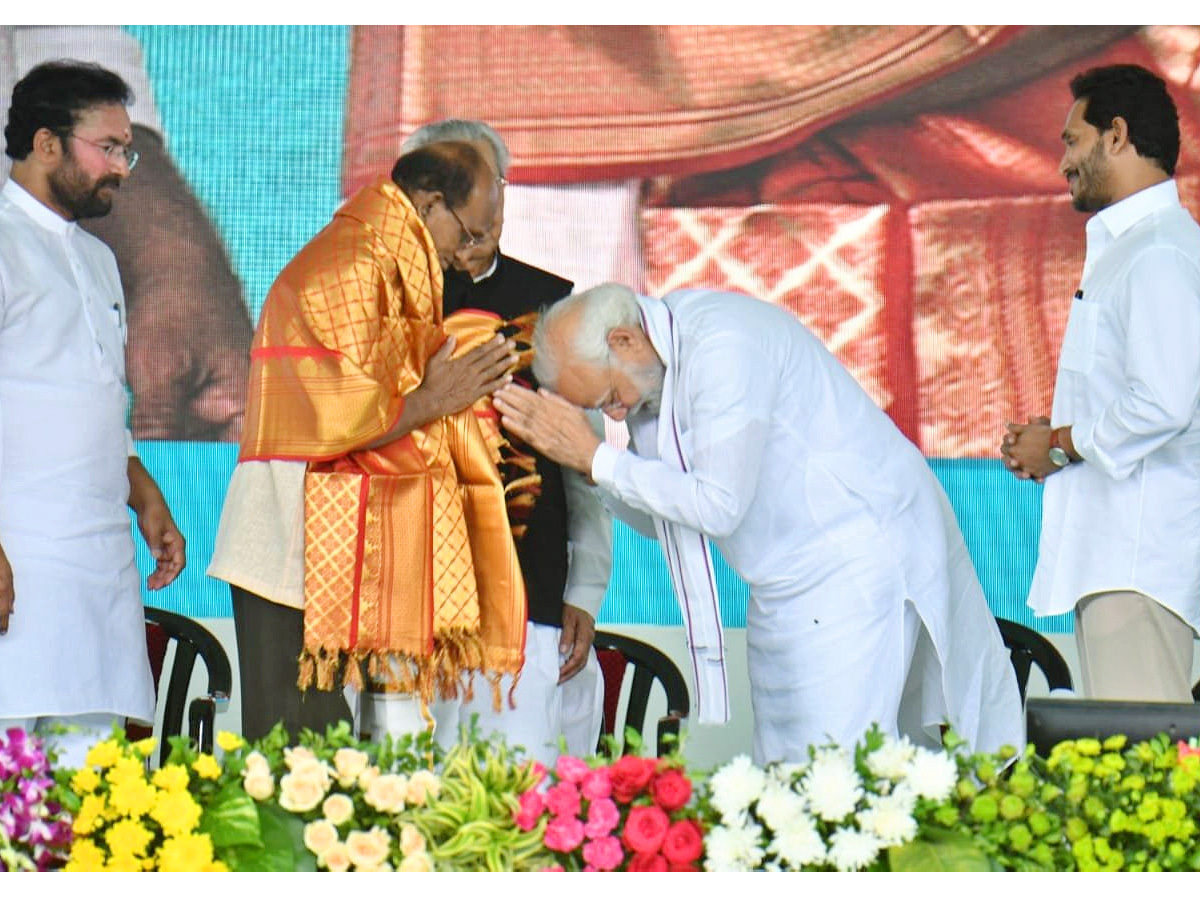 PM Modi Bhimavaram tour photo Gallery - Sakshi27