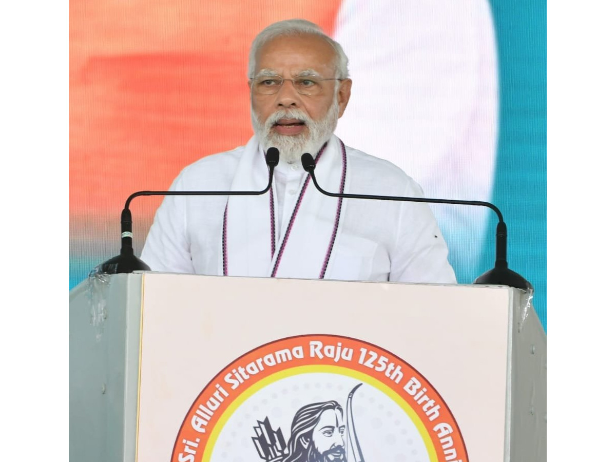 PM Modi Bhimavaram tour photo Gallery - Sakshi4