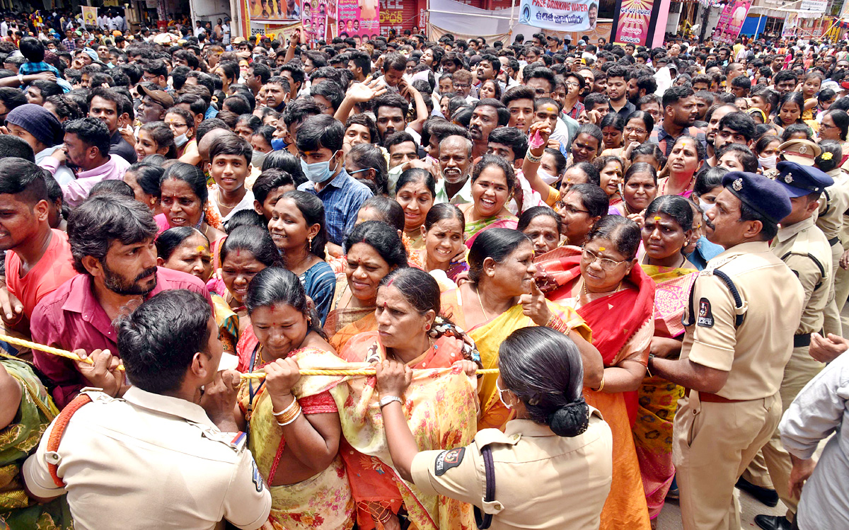 Balkampet yellamma kalyanam 2022 Photo Gallery - Sakshi6