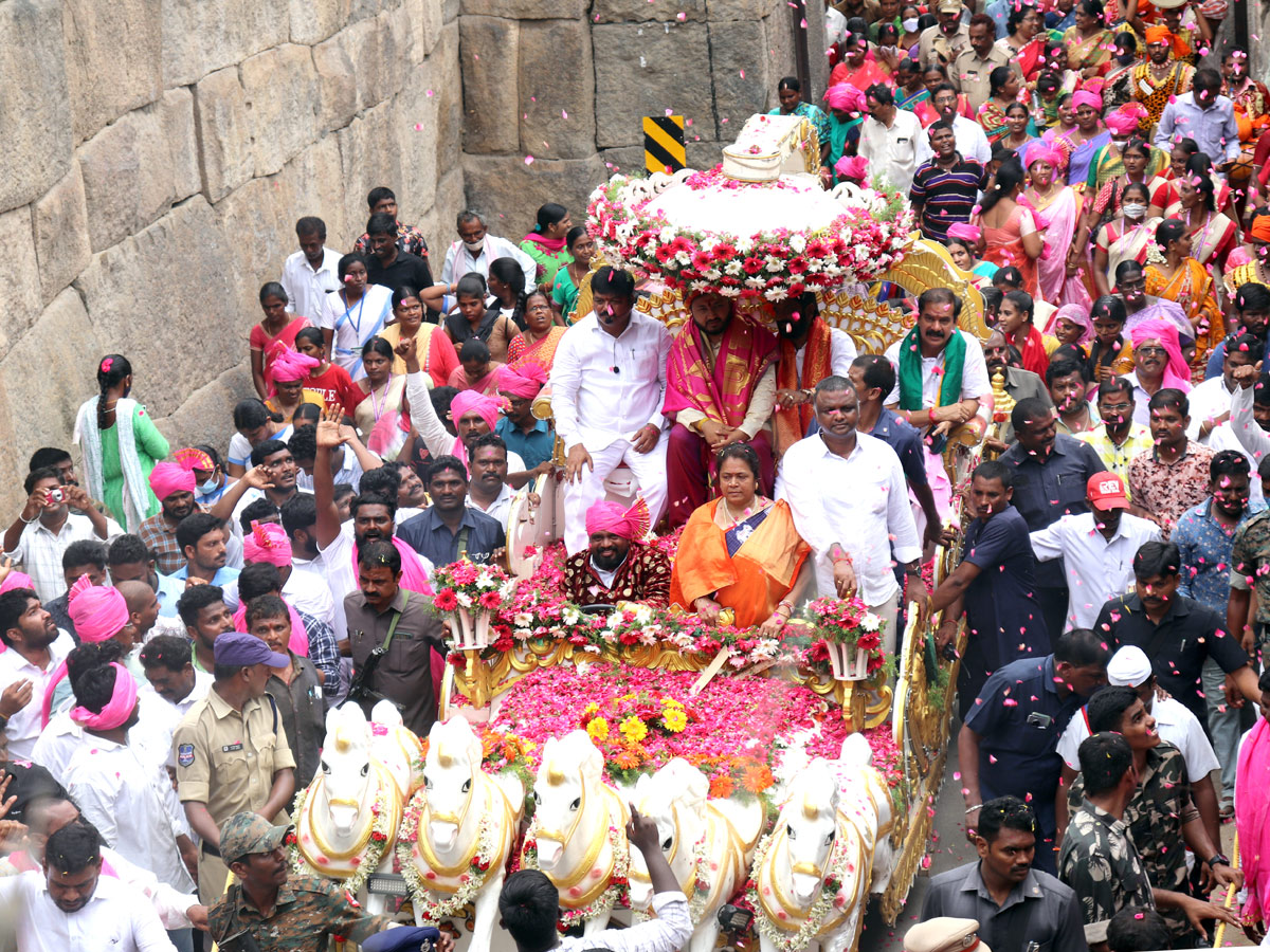 Kakatiya Vaibhava Saptaham at Bhadrakali temple in Warangal Photo Gallery - Sakshi2