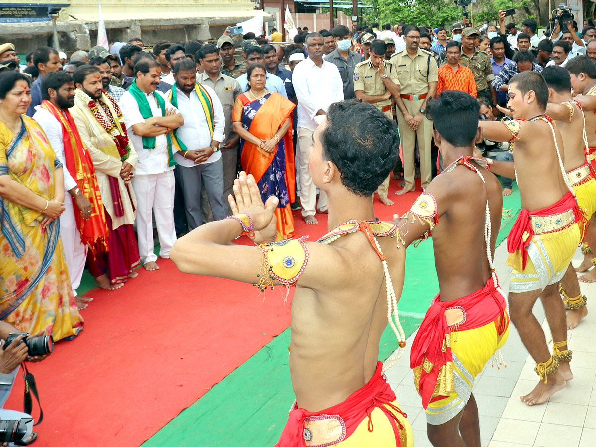 Kakatiya Vaibhava Saptaham at Bhadrakali temple in Warangal Photo Gallery - Sakshi24