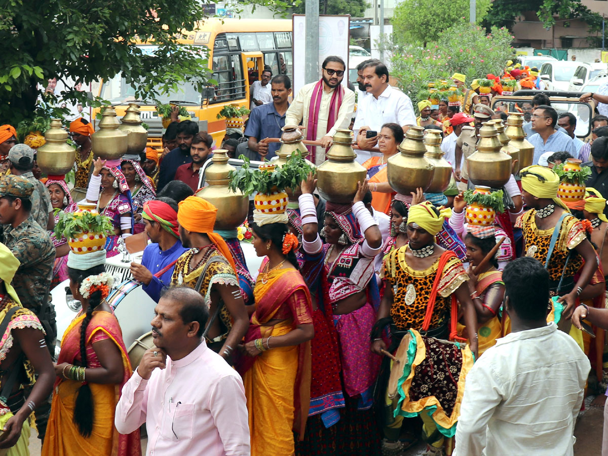 Kakatiya Vaibhava Saptaham at Bhadrakali temple in Warangal Photo Gallery - Sakshi33