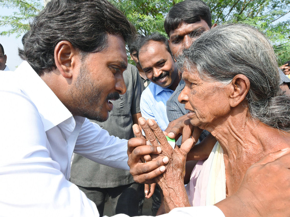 YSRCP Plenary 2022: YS Jagan Mohan Reddy Padayatra Highlights - Sakshi39