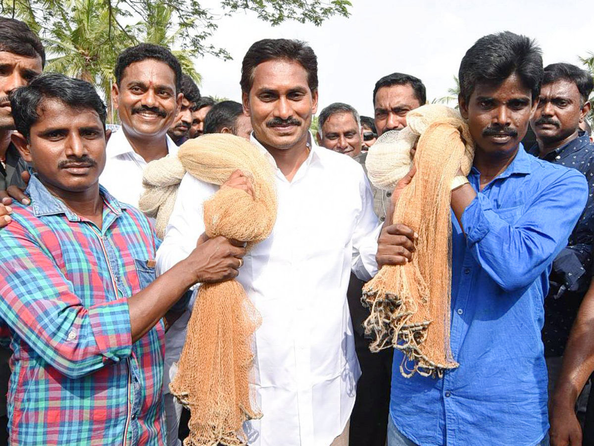 YSRCP Plenary 2022: YS Jagan Mohan Reddy Padayatra Highlights - Sakshi46