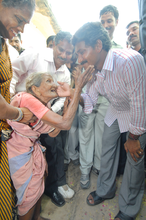 YSRCP Plenary 2022: YS Jagan Mohan Reddy Padayatra Highlights - Sakshi58