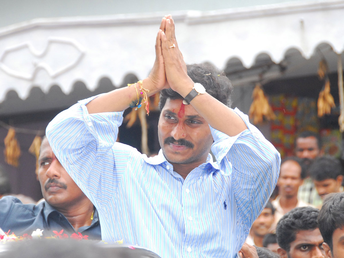 YSRCP Plenary 2022: YS Jagan Mohan Reddy Padayatra Highlights - Sakshi8