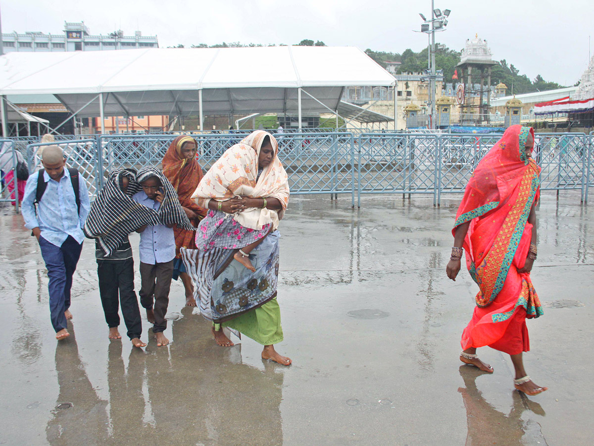 Heavy Rains In Telugu States  - Sakshi6