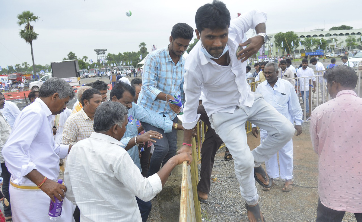 YSRCP Plenary Meeting 2022 Photos  - Sakshi42