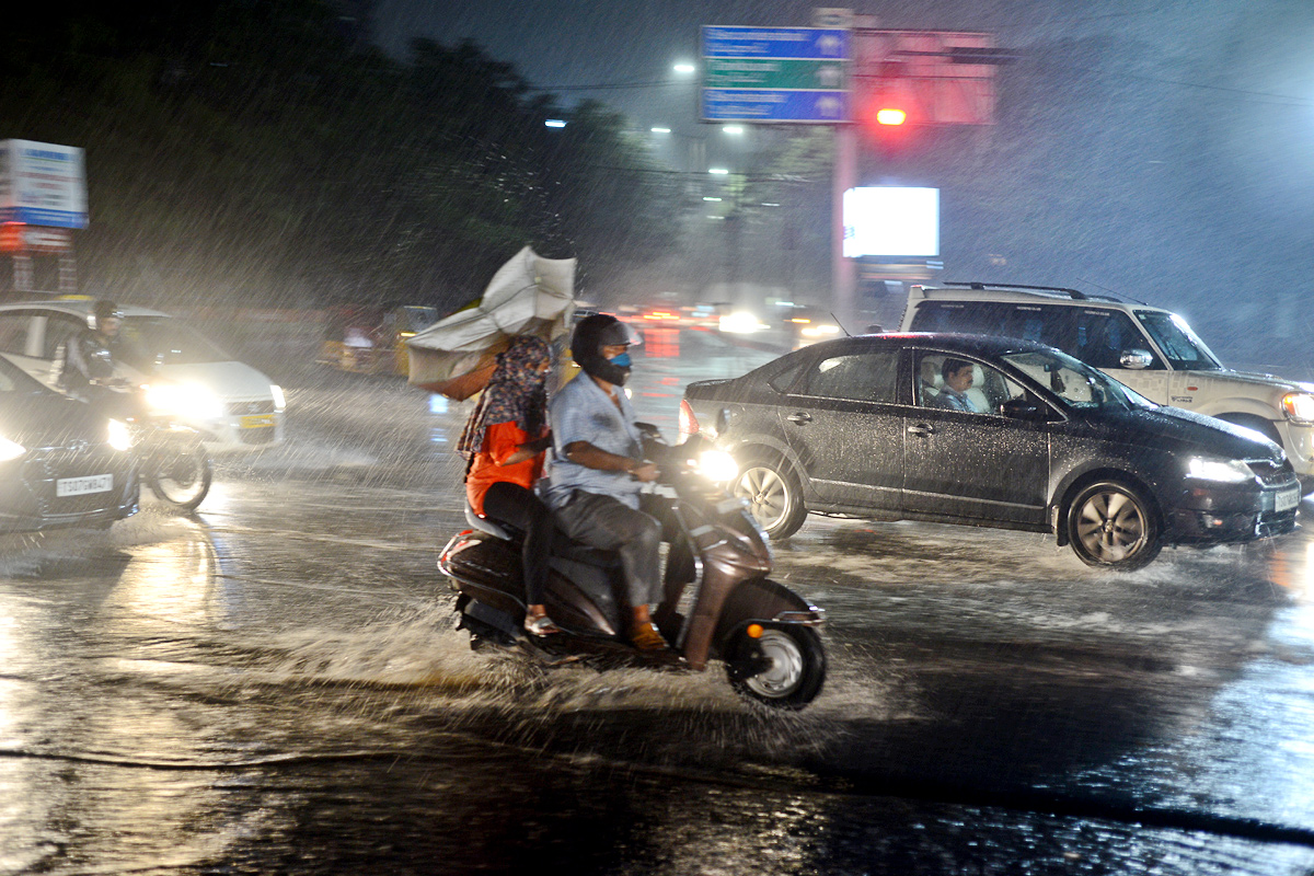 Heavy Rains In Hyderabad - Sakshi20