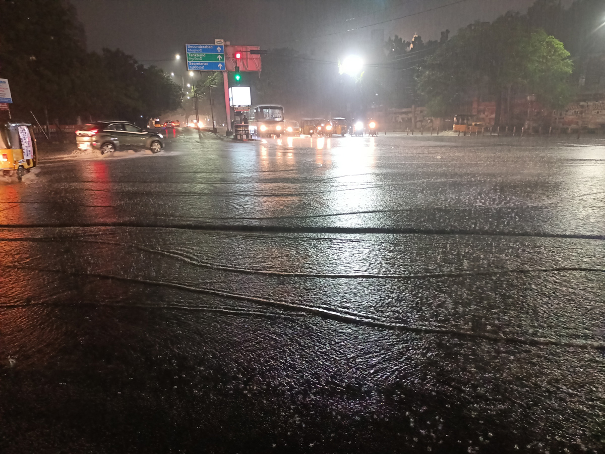 Heavy Rains In Hyderabad - Sakshi26