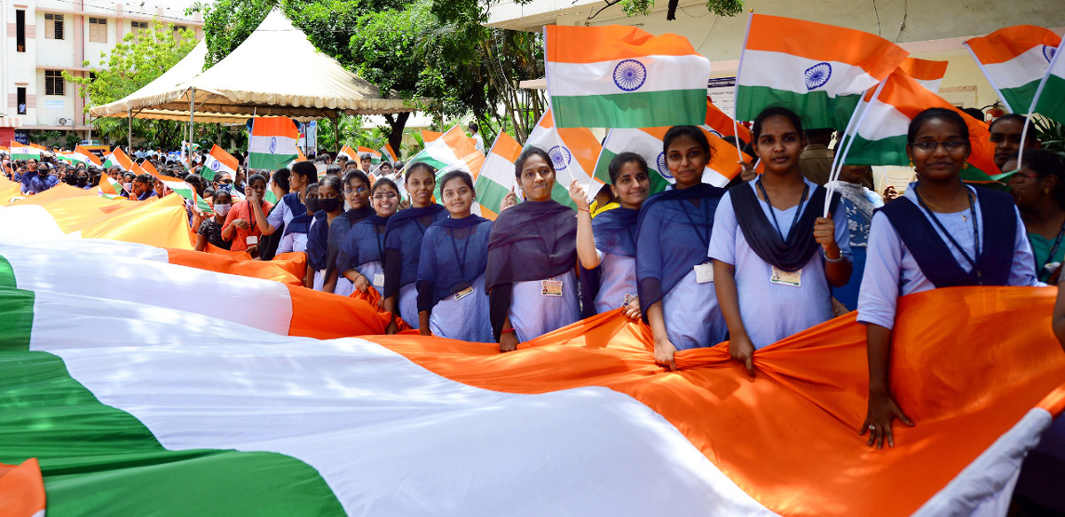 Vijayawada: Students Take Out Rally With Gaint National Flag - Sakshi5