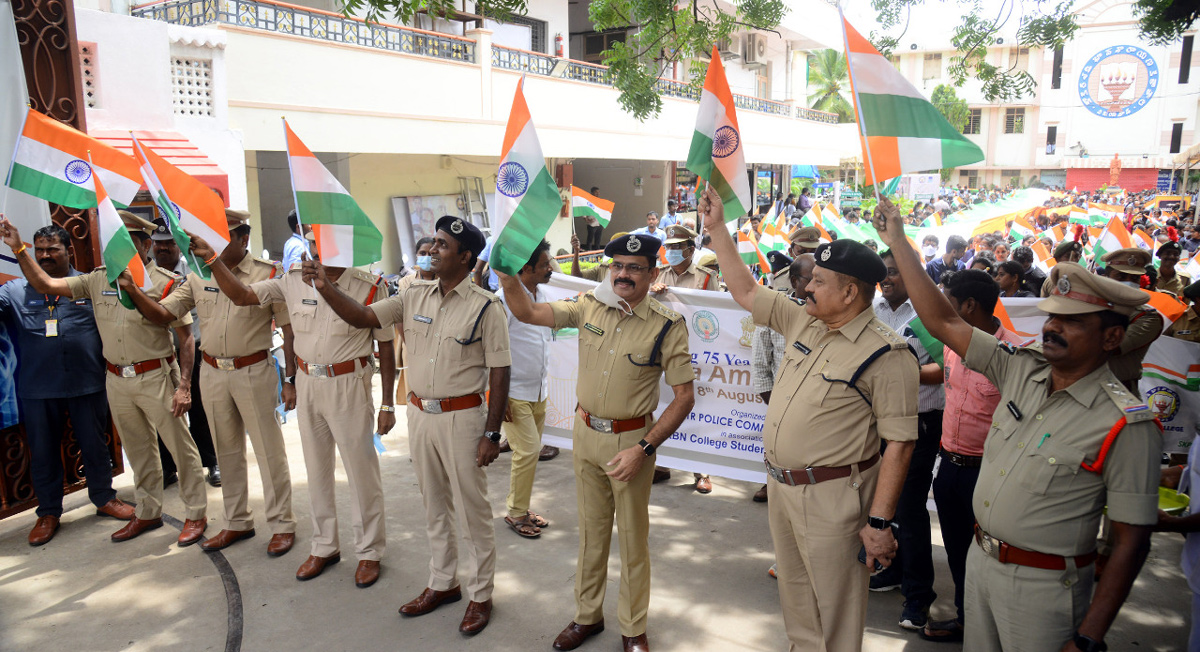 Vijayawada: Students Take Out Rally With Gaint National Flag - Sakshi7