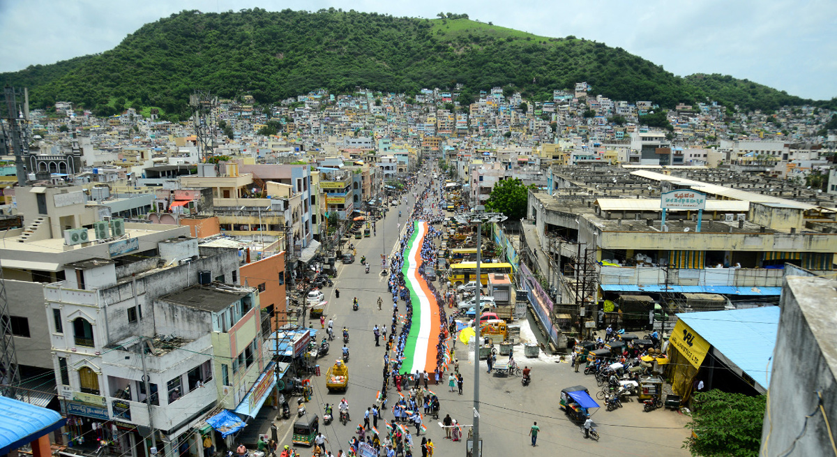 Vijayawada: Students Take Out Rally With Gaint National Flag - Sakshi11