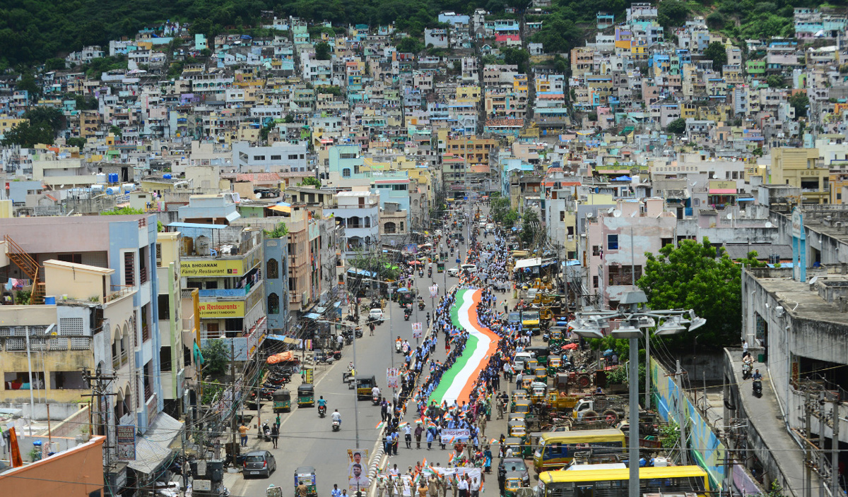 Vijayawada: Students Take Out Rally With Gaint National Flag - Sakshi12