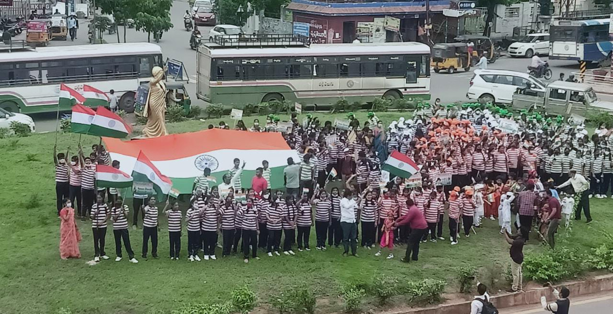 Har Ghar Tiranga Campaign: Flag Rally Around Andhra Pradesh Photos - Sakshi6