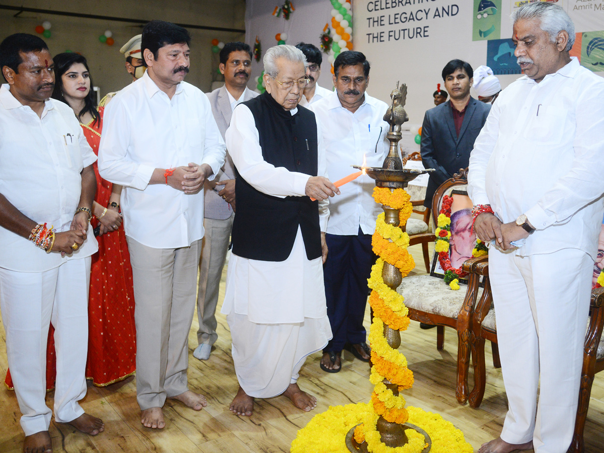 Sakshi Media Group Azadi ka Amrit Mahotsav Celebrations Vijayawada Photo Gallery - Sakshi18