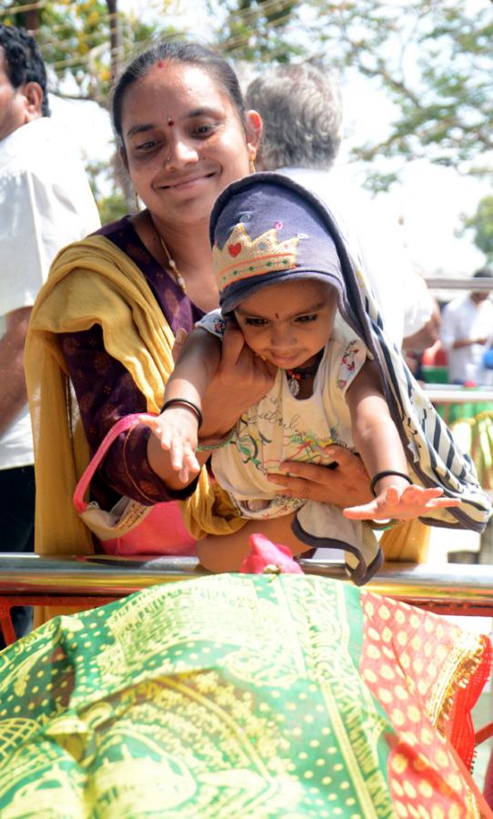 Roti Festival Celebrations Barashahid Dargah At Nellore  - Sakshi33