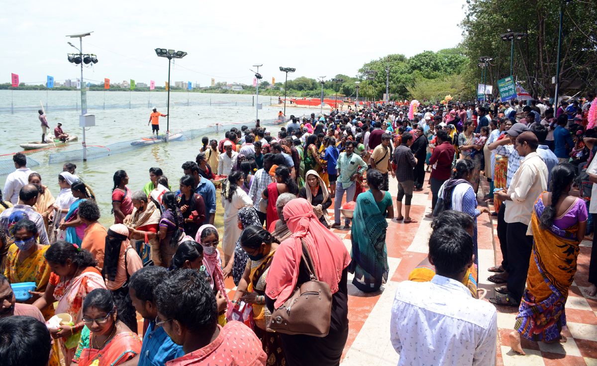 Roti Festival Celebrations Barashahid Dargah At Nellore  - Sakshi10