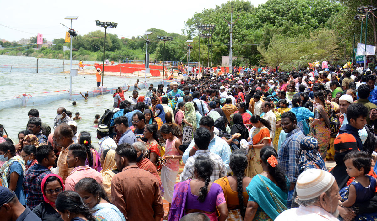 Roti Festival Celebrations Barashahid Dargah At Nellore  - Sakshi12