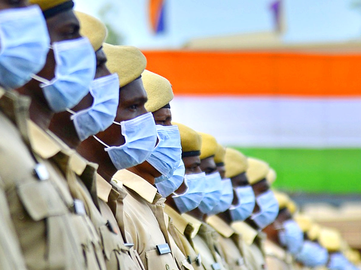 Independence Day Celebration Parade at Indira Gandhi Municipal Stadium in Vijayawada - Sakshi6