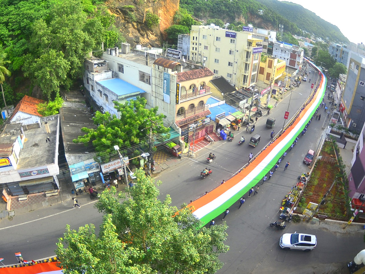 National Flag 1000 ft in meters in Vijayawada - Sakshi2