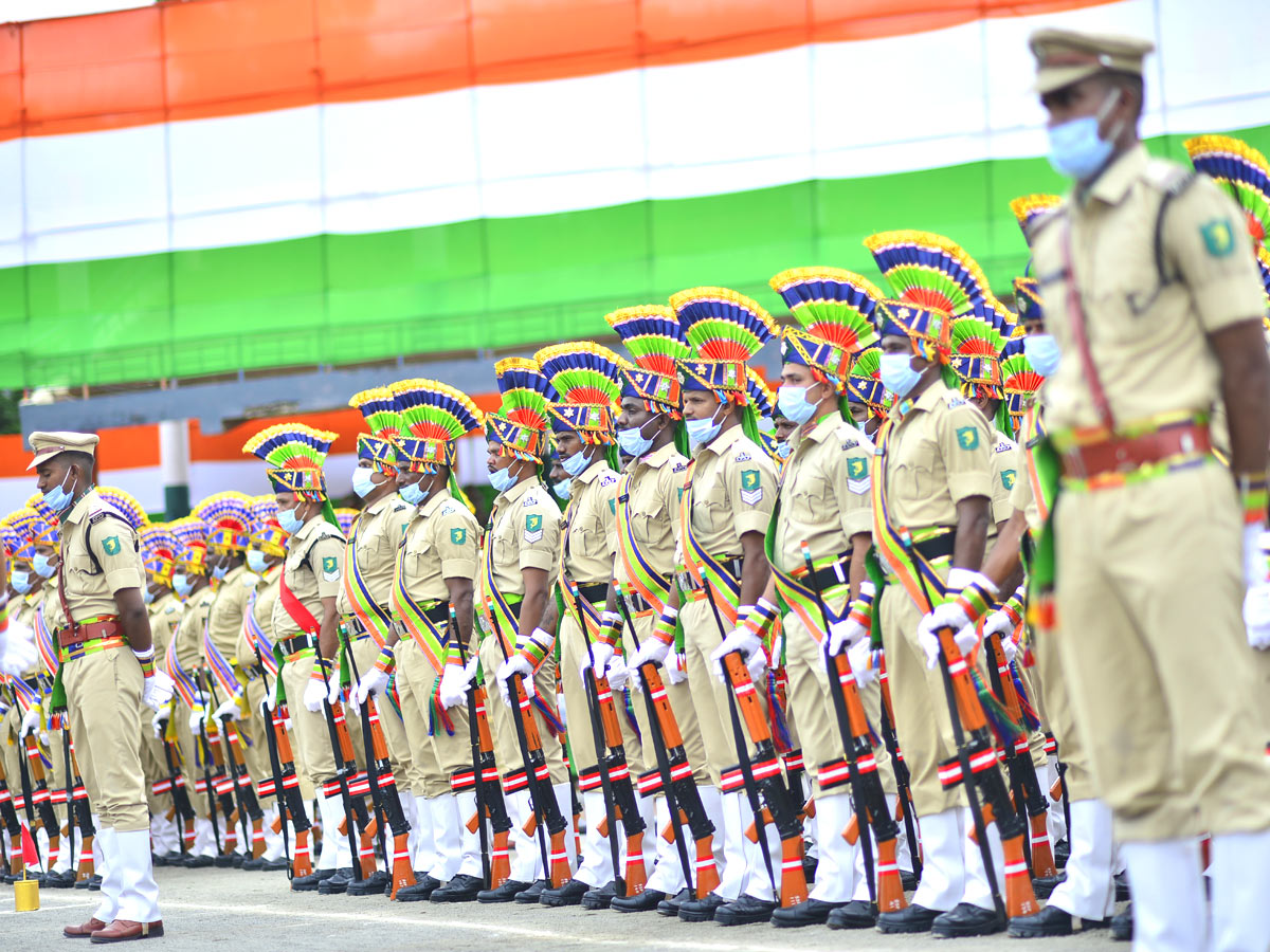 Independence Day Celebration Parade at Indira Gandhi Municipal Stadium Photos - Sakshi14