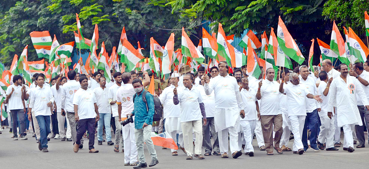 Independence Day Celebrations In Hyderabad - Sakshi5