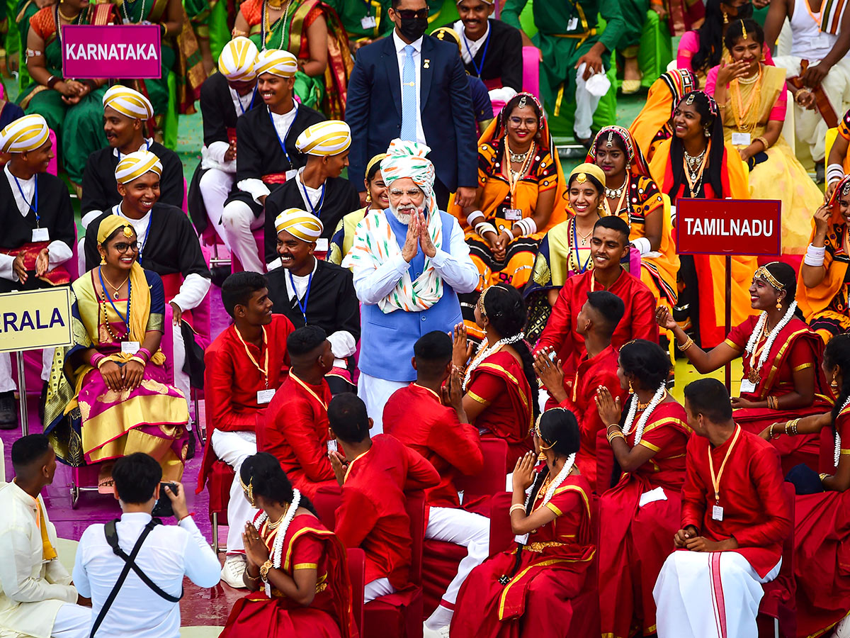 Independence Day 2022: PM Modi Hoists Flag At Red Fort Celebrations Photos - Sakshi4