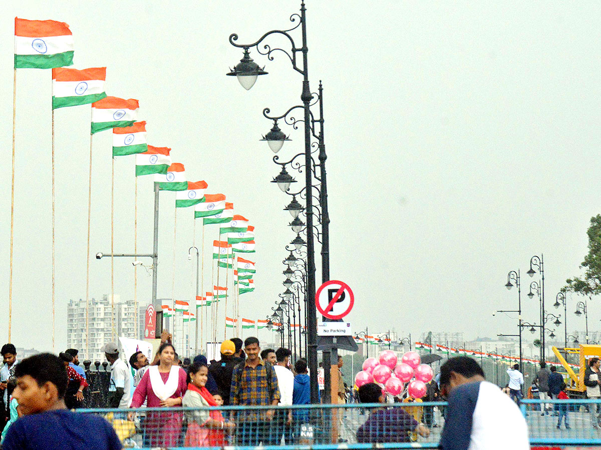 Sunday Funday Event on Tank Bund Photos - Sakshi23