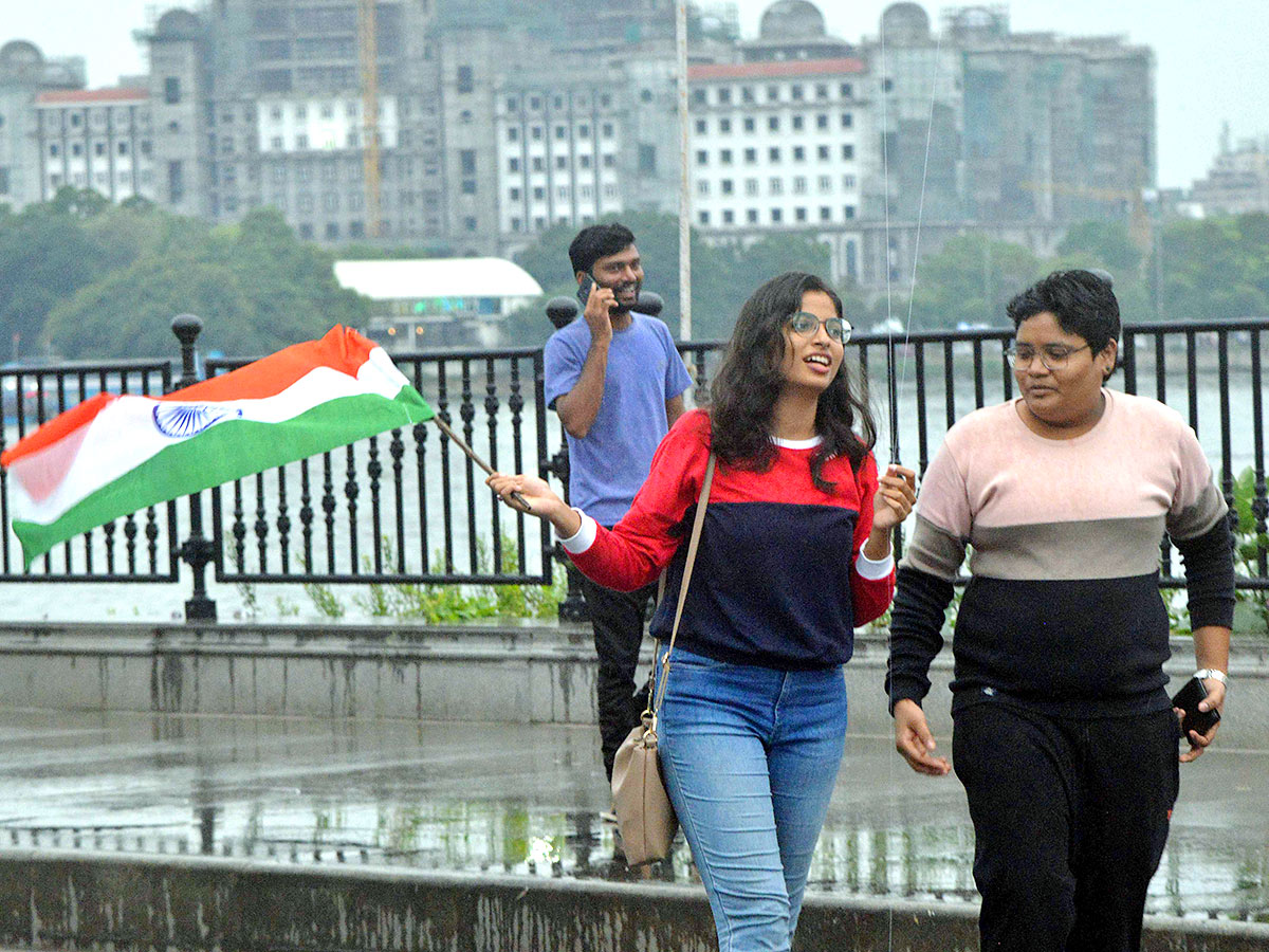 Sunday Funday Event on Tank Bund Photos - Sakshi5