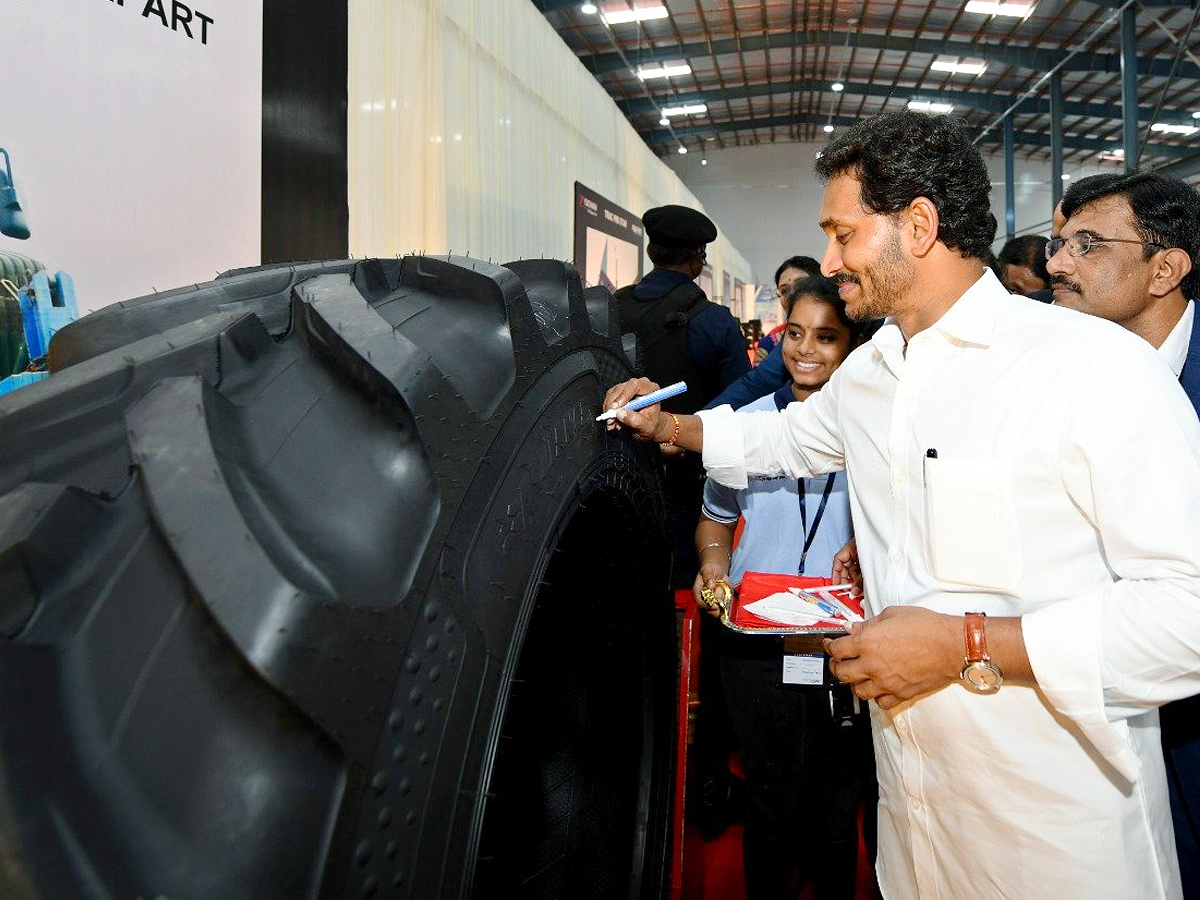 AP CM YS Jagan Foundation Stone for Companies in APSEZ Atchutapuram Anakapalli Photo Gallery - Sakshi2