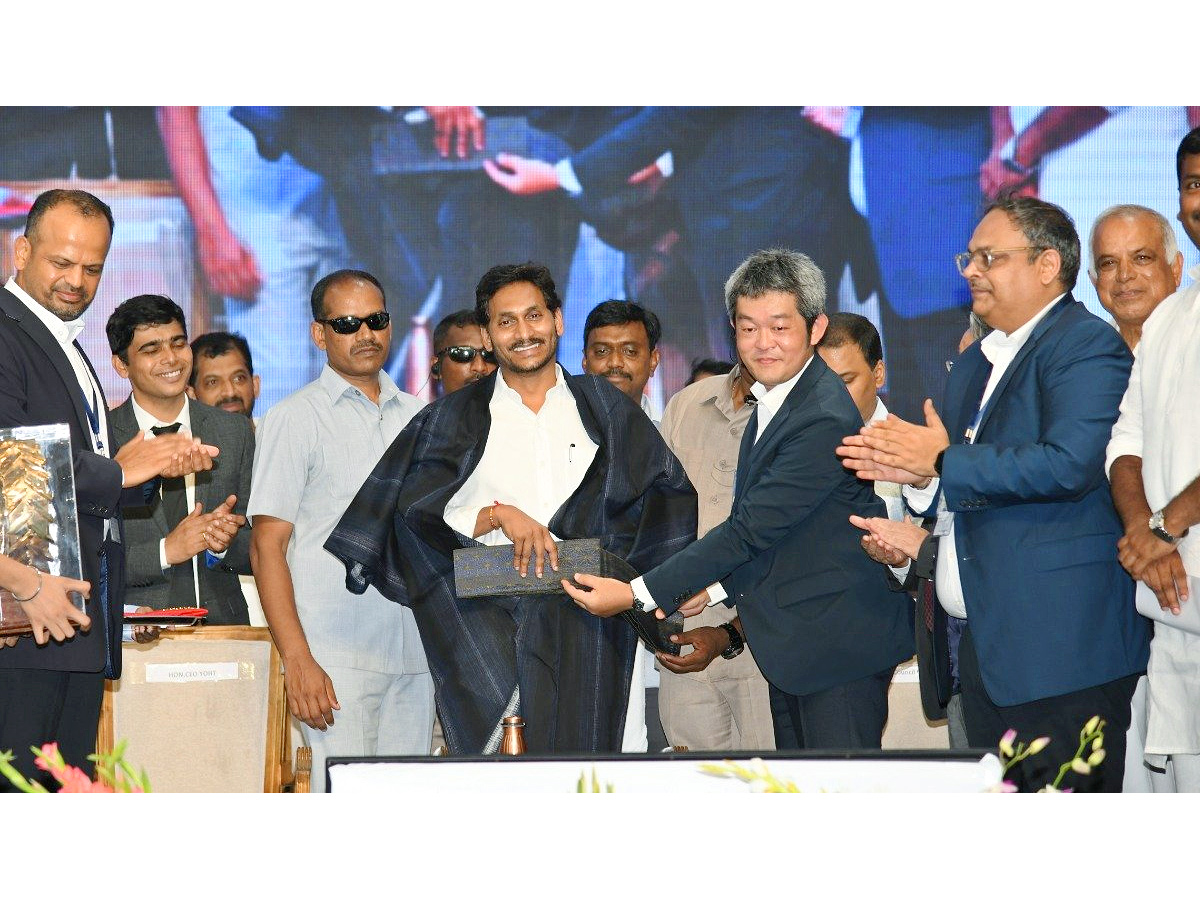 AP CM YS Jagan Foundation Stone for Companies in APSEZ Atchutapuram Anakapalli Photo Gallery - Sakshi8