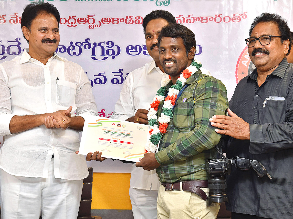 National Level Photography Awards Presented By Mopidevi Venkataramana - Sakshi4