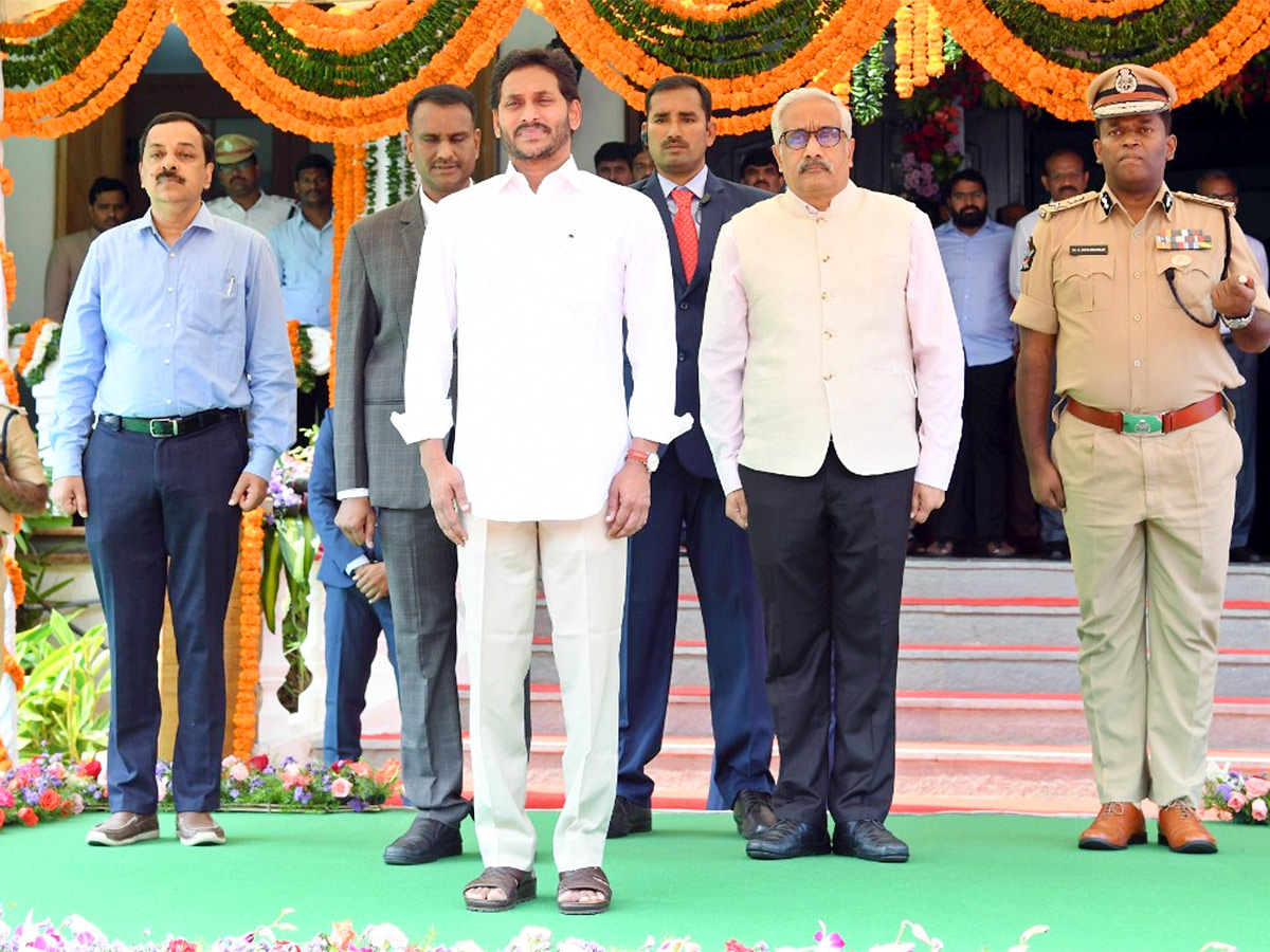 AP CM YS Jagan To Participated In Pingali Venkayya 146th Birth Anniversary - Sakshi13