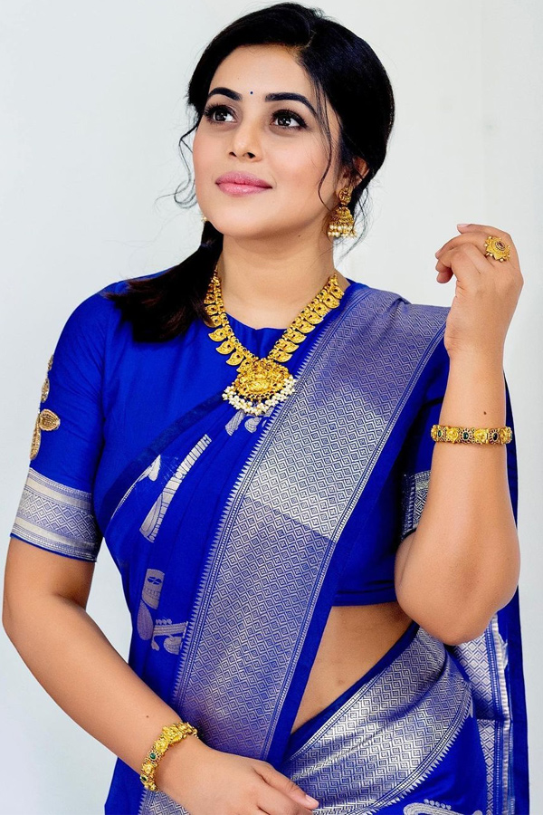 Actress Poorna Latest Photos - Sakshi16