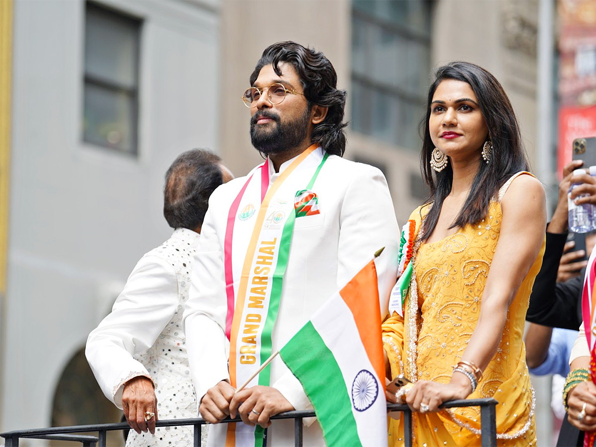 Allu Arjun makes grand entry at India Day parade in New York  - Sakshi6