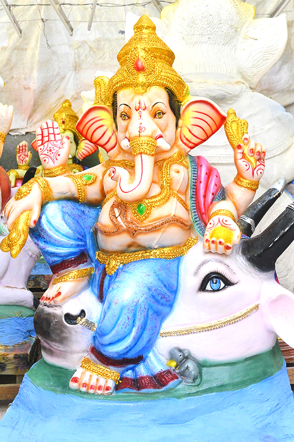 Ganesh Idols Ready For Chavithi Celebrations In Telugu States Photos - Sakshi18