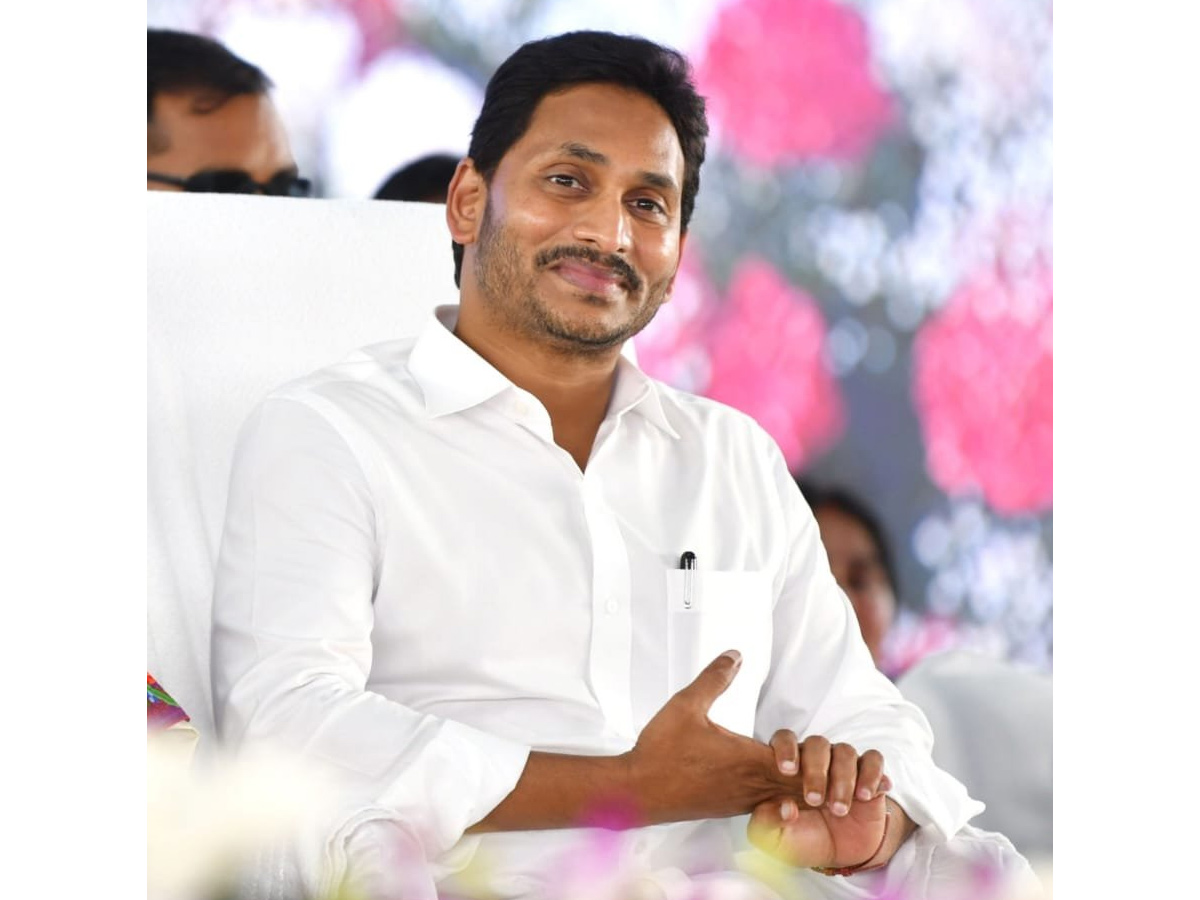 CM YS Jagan Prakasam District Tour Photo Gallery - Sakshi12