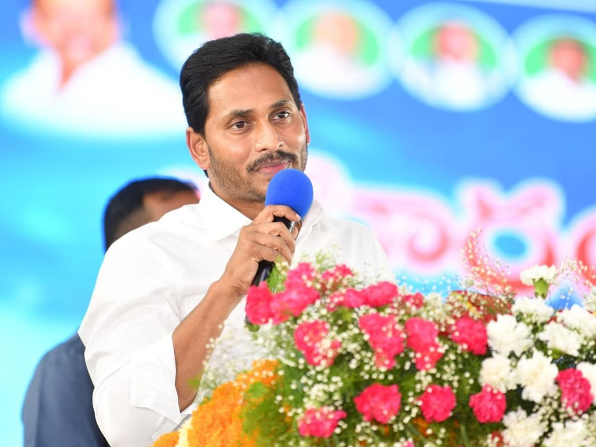 CM YS Jagan Prakasam District Tour Photo Gallery - Sakshi22