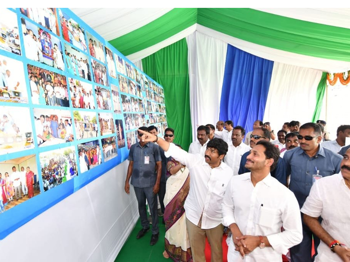 CM YS Jagan Prakasam District Tour Photo Gallery - Sakshi27