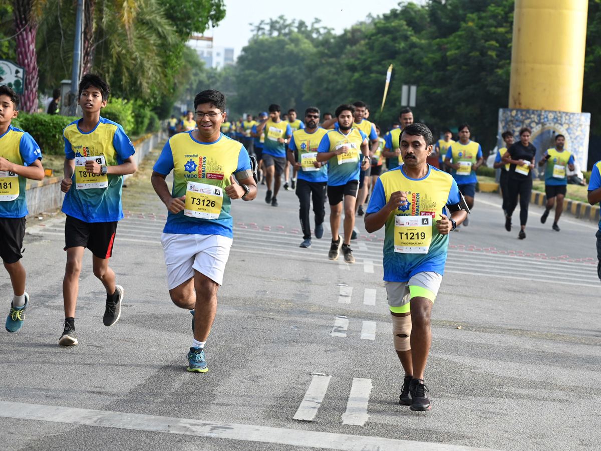 NMDC Hyderabad Marathon 2022 Photo Gallery - Sakshi15