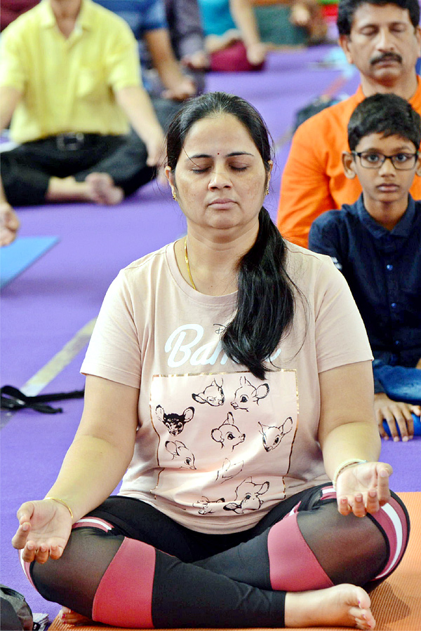 Padma Shri Swami Sivananda Yoga guru 126 years Old Living Indian at Sports Expo at Hitex - Sakshi22