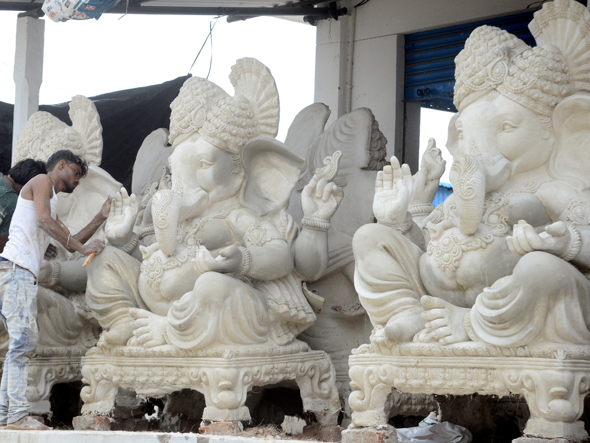 Making Clay Ganesh Idols In Vijayawada Photo Gallery - Sakshi13